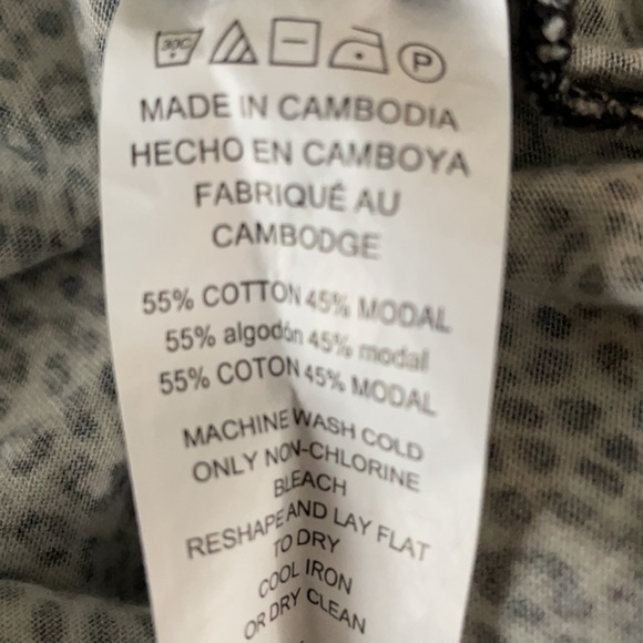 Animal Print - Picture 5 of 5